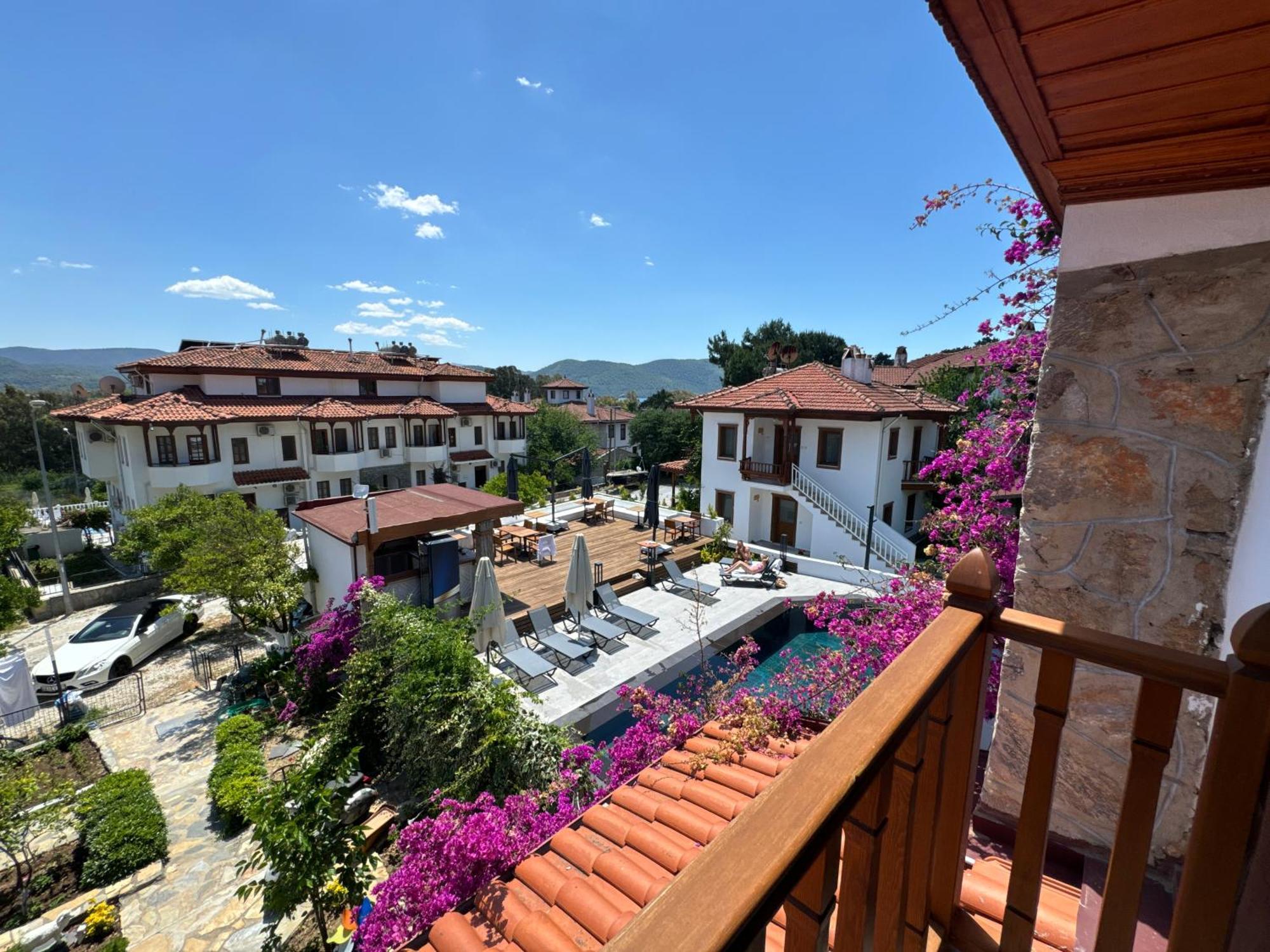 Tomsan Suites & Villas Akyaka Akyaka  Exterior photo